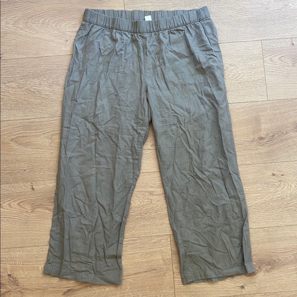 Old Navy cropped linen capris